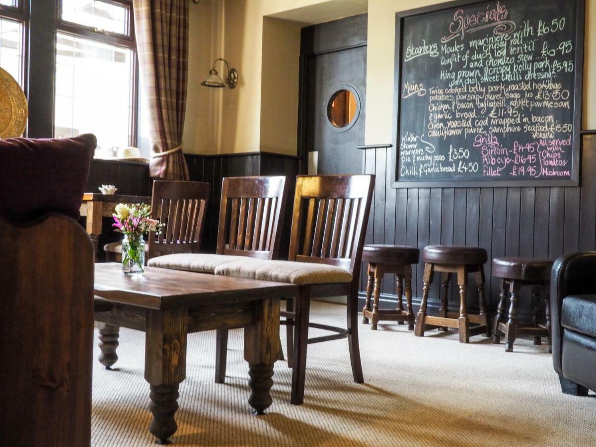 The Rushcart Inn Сауърби Бридж Екстериор снимка