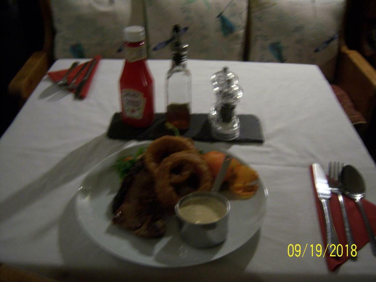 The Rushcart Inn Сауърби Бридж Екстериор снимка